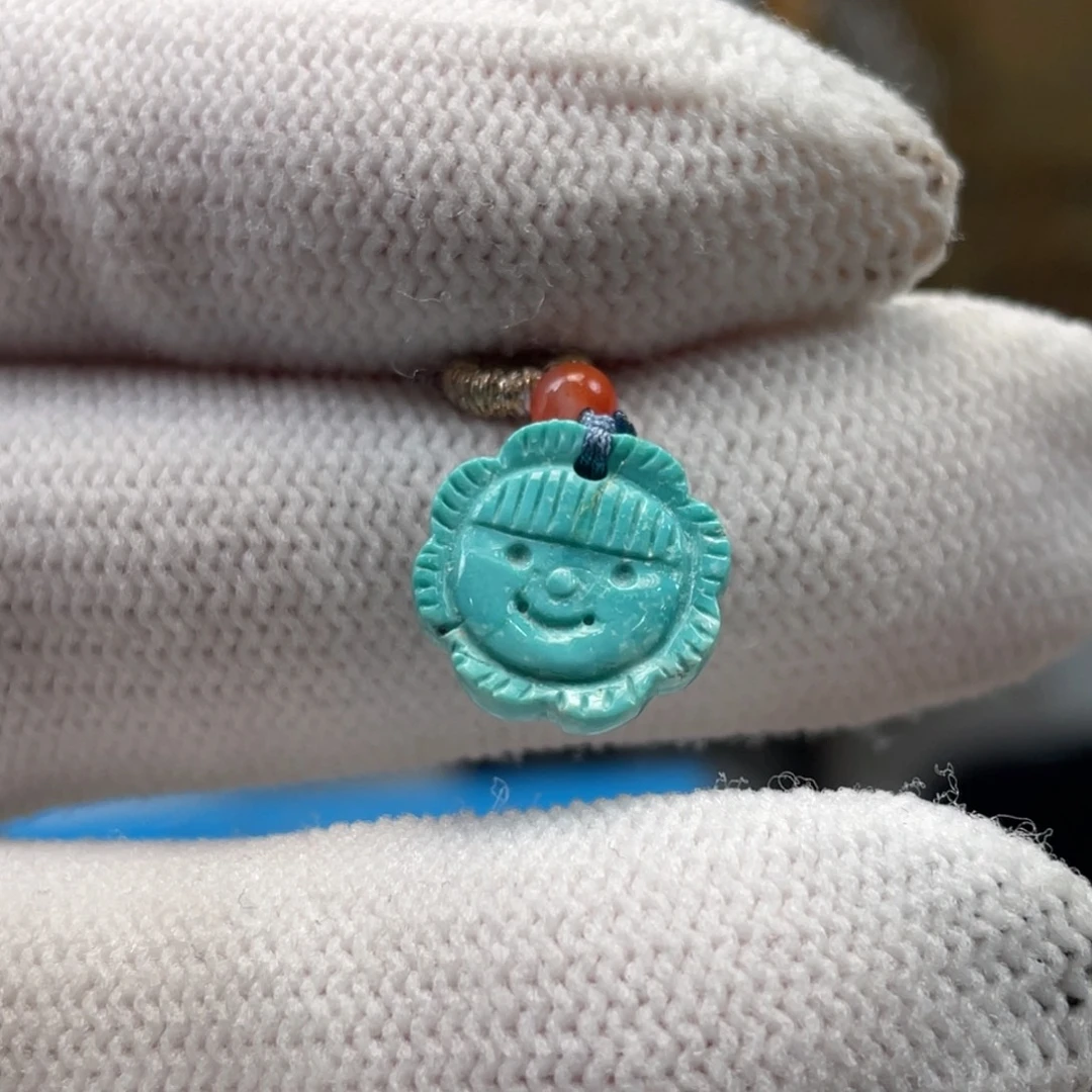 绿松石未镶嵌挂件