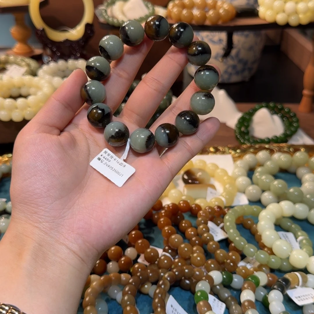 和田玉手串未镶嵌醉**智