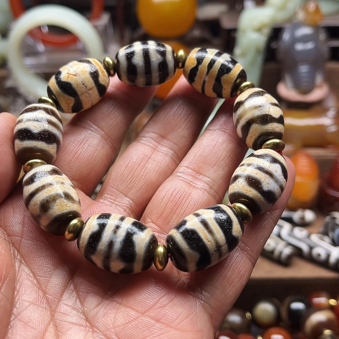 北***人玛瑙/玉髓未镶嵌车挂