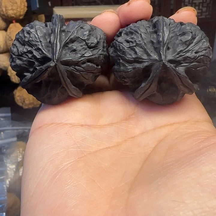 文玩核桃吊坠44尺盘龙玉凤三棱