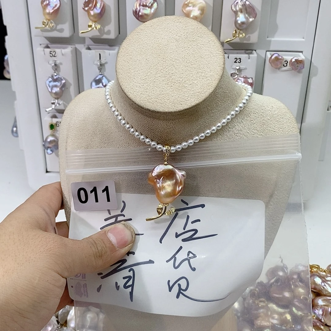 淡水珍珠颈饰合金