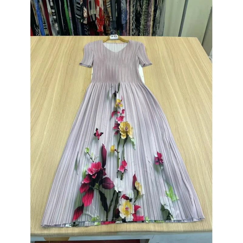 褶皱套头显瘦宽松纯色a型仙女连衣裙《98》