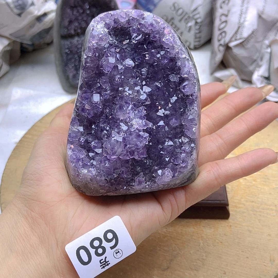 紫晶大型摆件（非配饰）未镶嵌