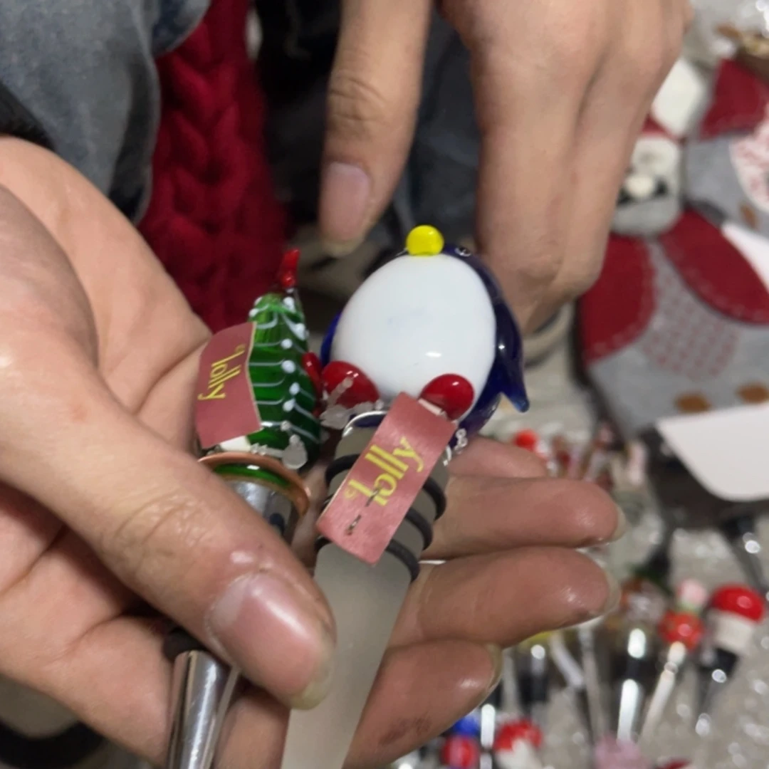 苹***果有机玻璃摆件等各种