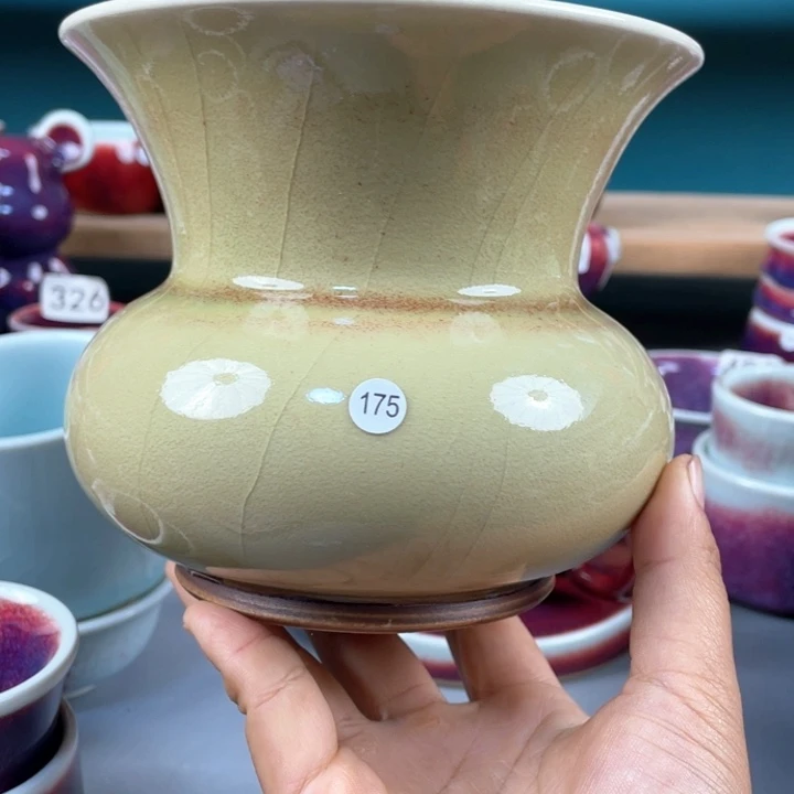 瓷片纯手工制作…………