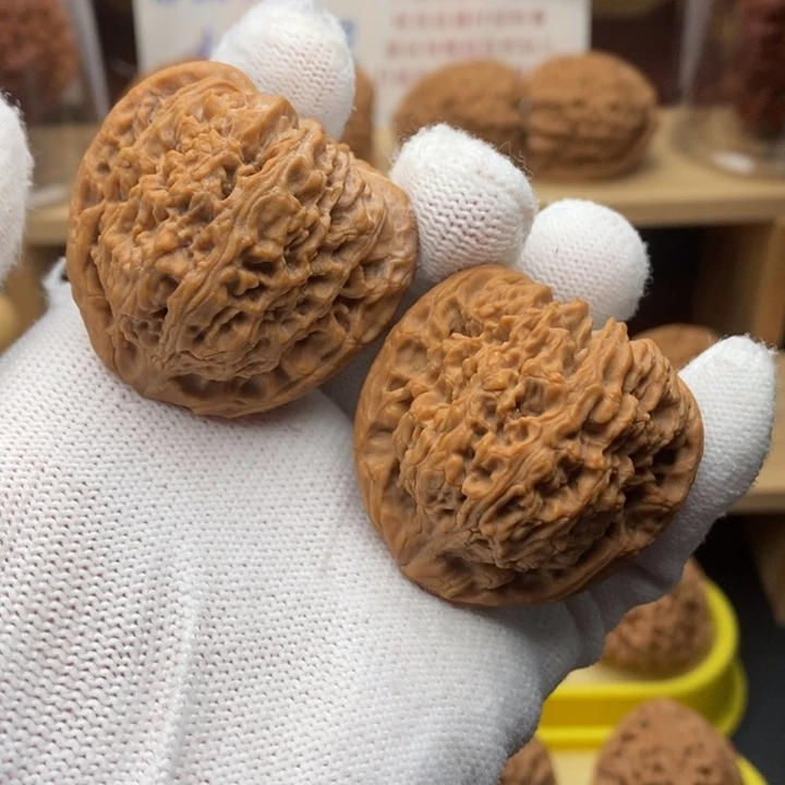 吊坠文玩核桃三角团子41尺1116