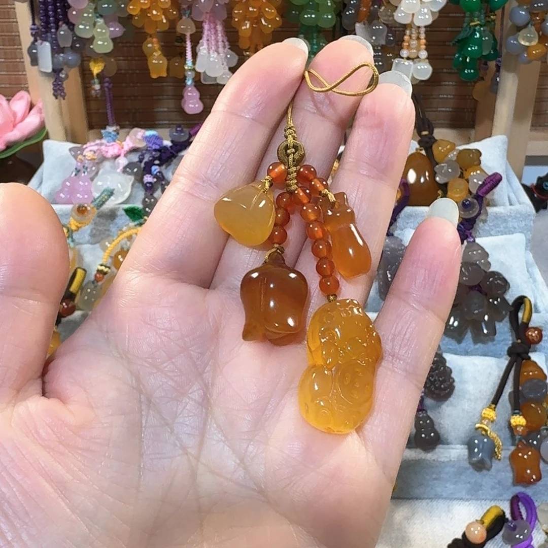 玛瑙/玉髓未镶嵌手机链通货料子不挑不拣带有包容点