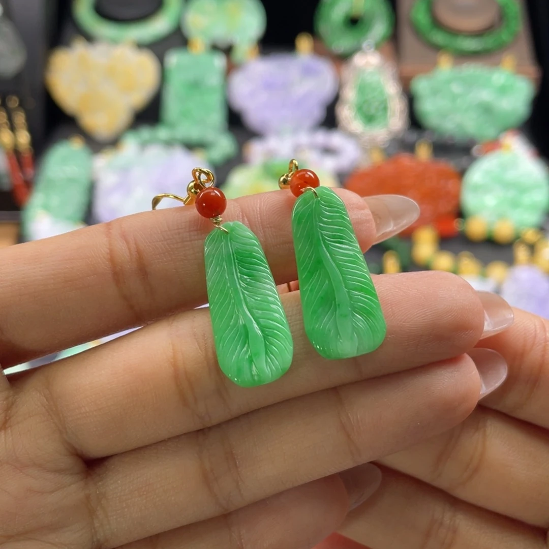 冰****翡翠未镶嵌耳饰待编织