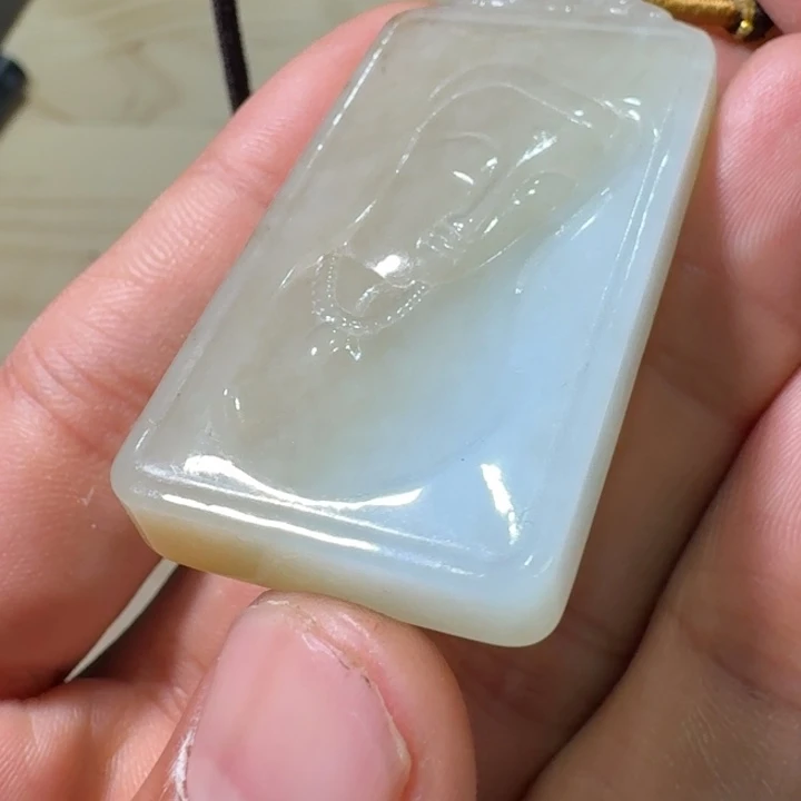 未镶嵌和田玉（糖玉）挂件