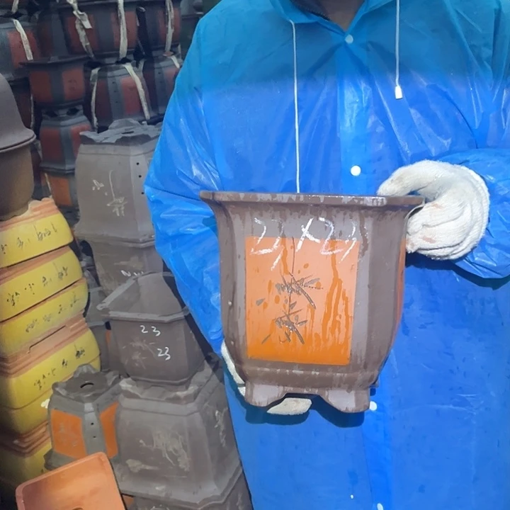 紫砂紫砂花盆是最