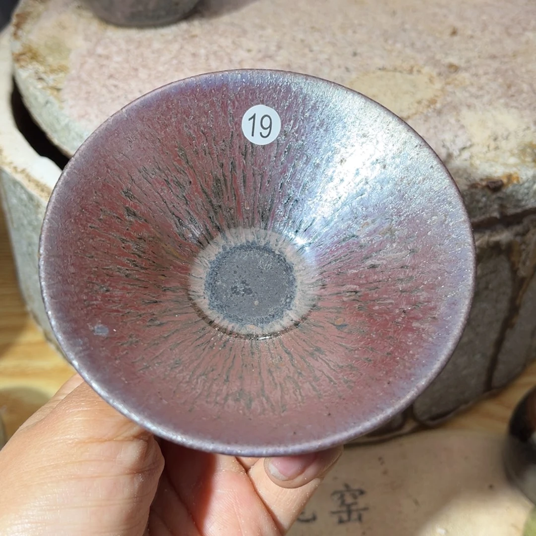 茶盏义兴龙窑坚持真柴烧落灰烧