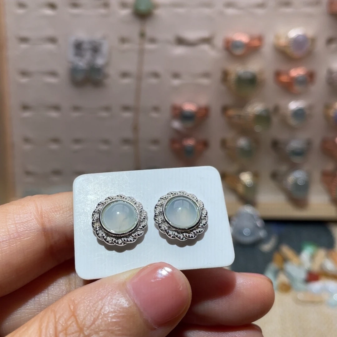 银S925镶嵌翡翠耳饰?****?