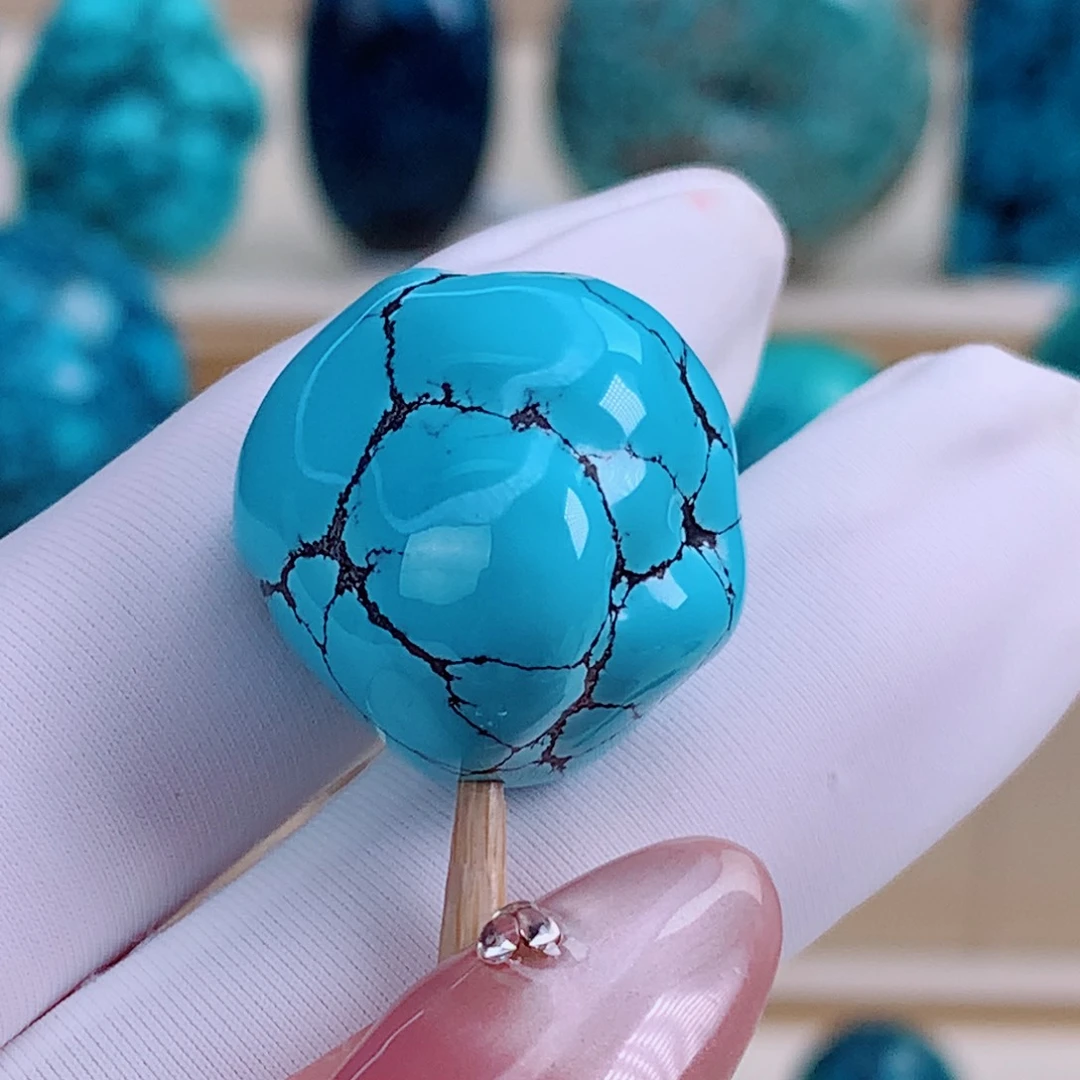 未镶嵌绿松石珠宝奇石