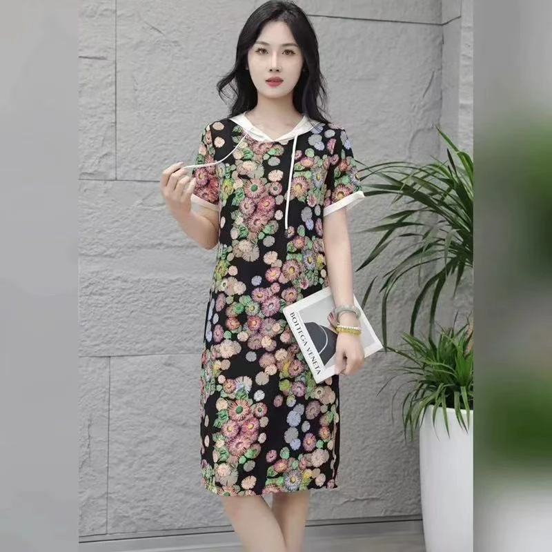 9701-妈妈夏季新款印花时尚连衣裙女装宽松大码减龄优雅裙子