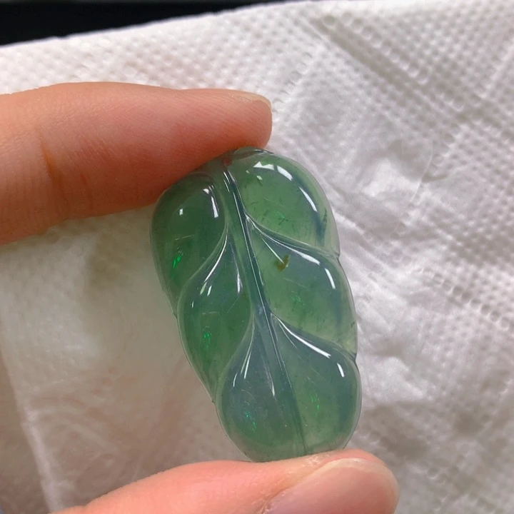 翡翠未镶嵌挂件翡翠