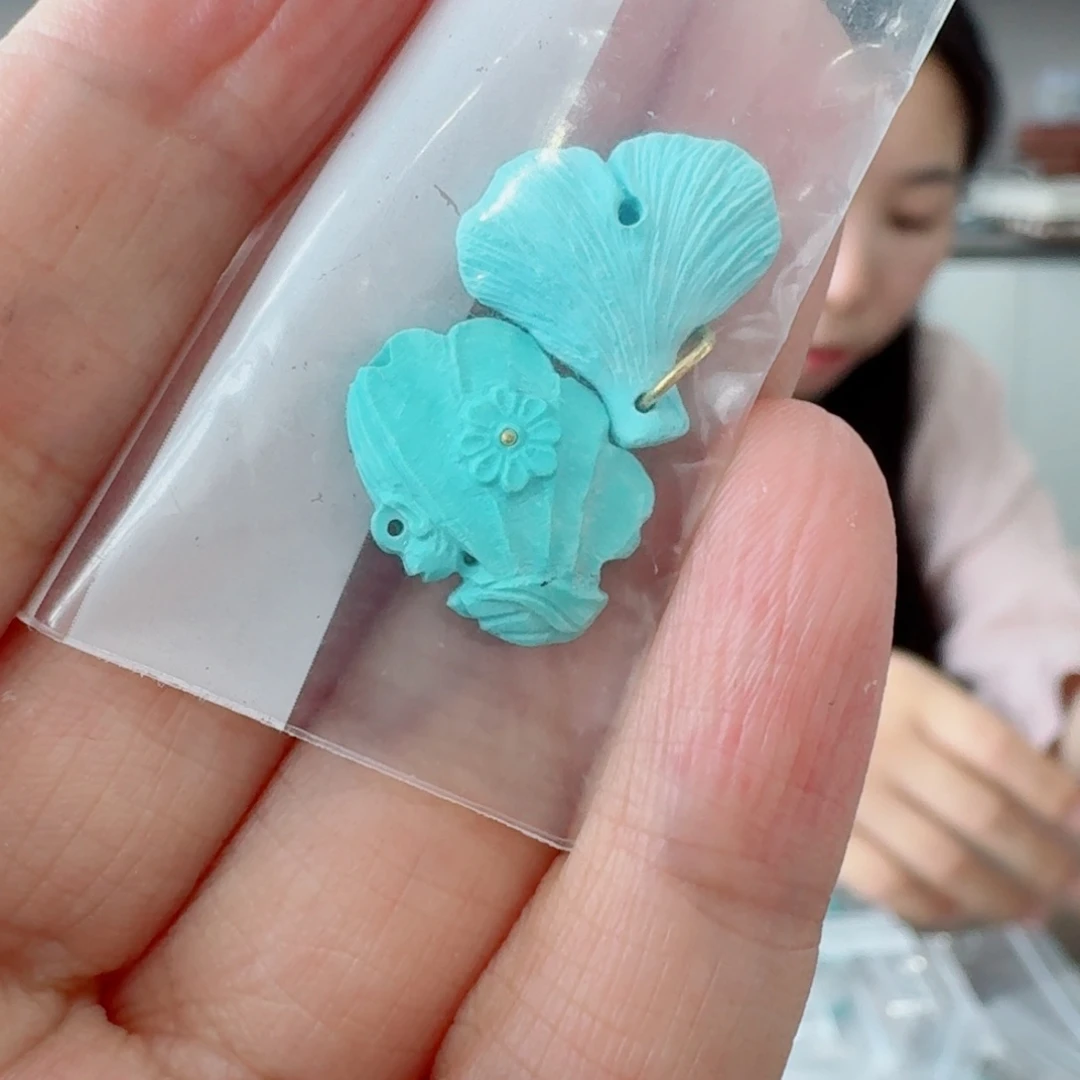 未镶嵌绿松石珠宝奇石