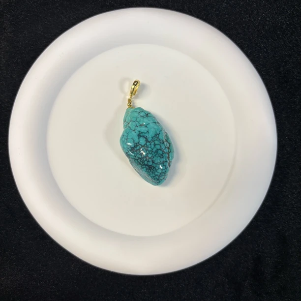 湖北原矿绿松石随形吊坠多样性发一