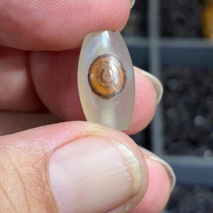 玛瑙/玉髓散珠057