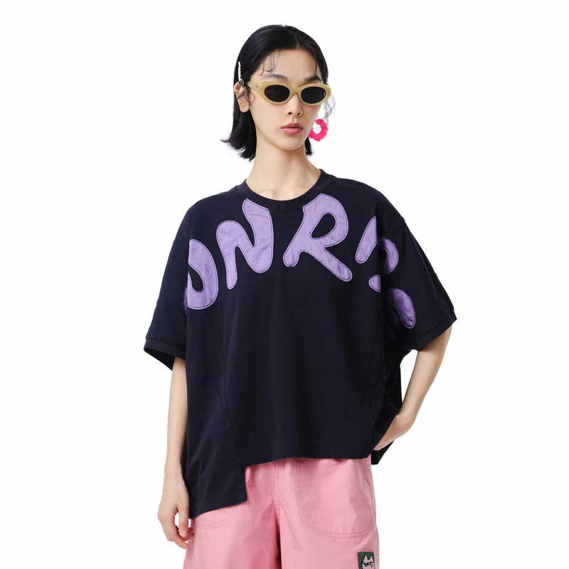 MOVEUP幻走2025夏季新款.FUN撞色字母贴布绣花短款T恤女325210506