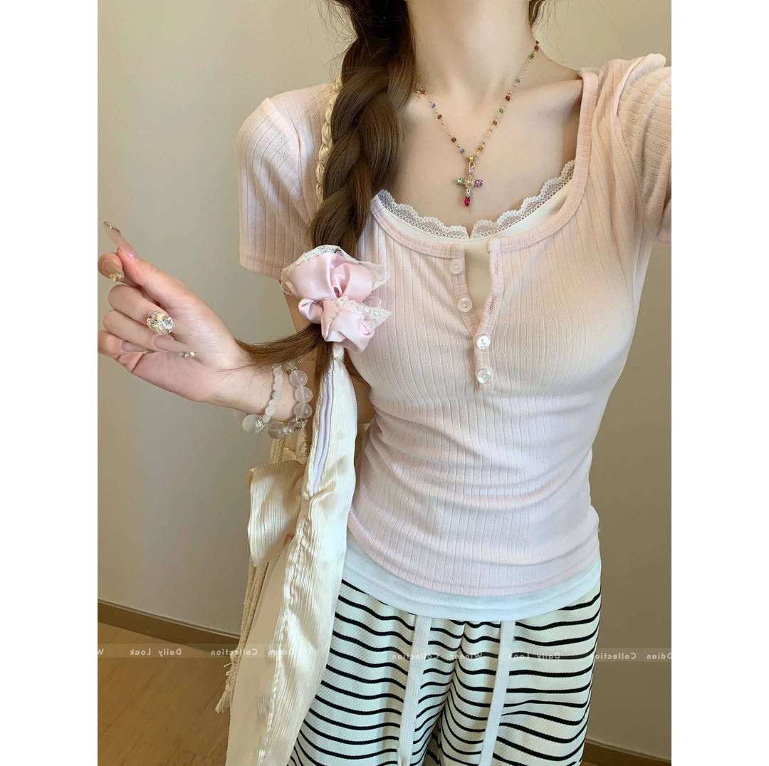 蜜桃粉蕾丝花边拼接假两件短袖T恤女夏季纯欲bm风小众内搭短上衣