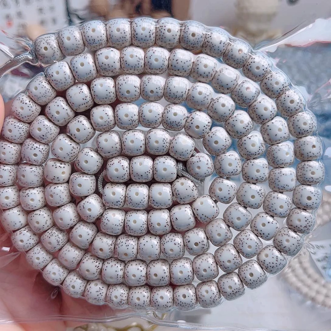 星月菩提吊坠中***男脱脂