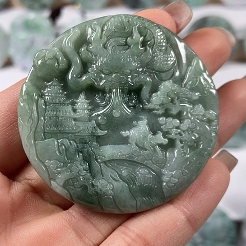 翡翠颈饰未镶嵌龙行天下福利