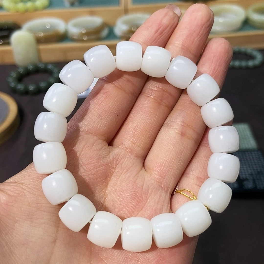 和田玉未镶嵌手链