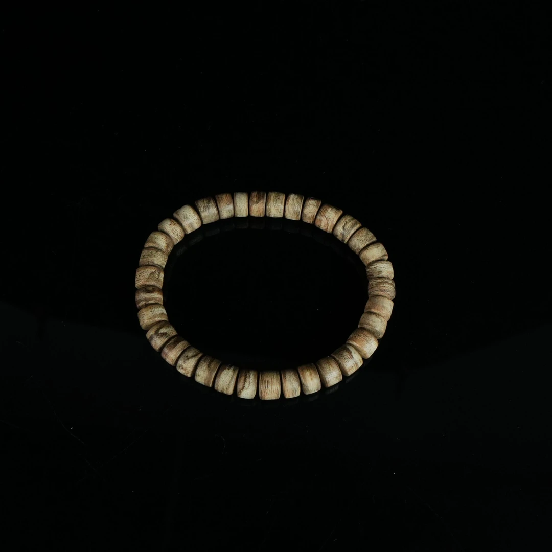 DY-A8927 柬埔寨熟结虎斑老料沉香算盘珠手串 3.85g