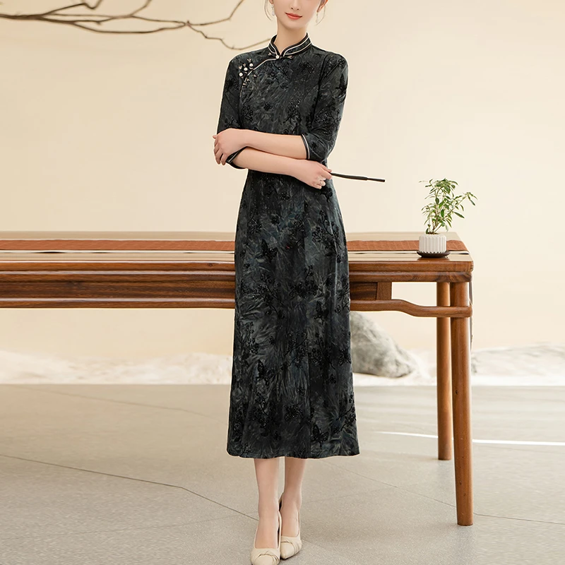三四月份喜婆婆婚宴装2025新款高贵年轻夏季旗袍妈妈礼服平时可穿