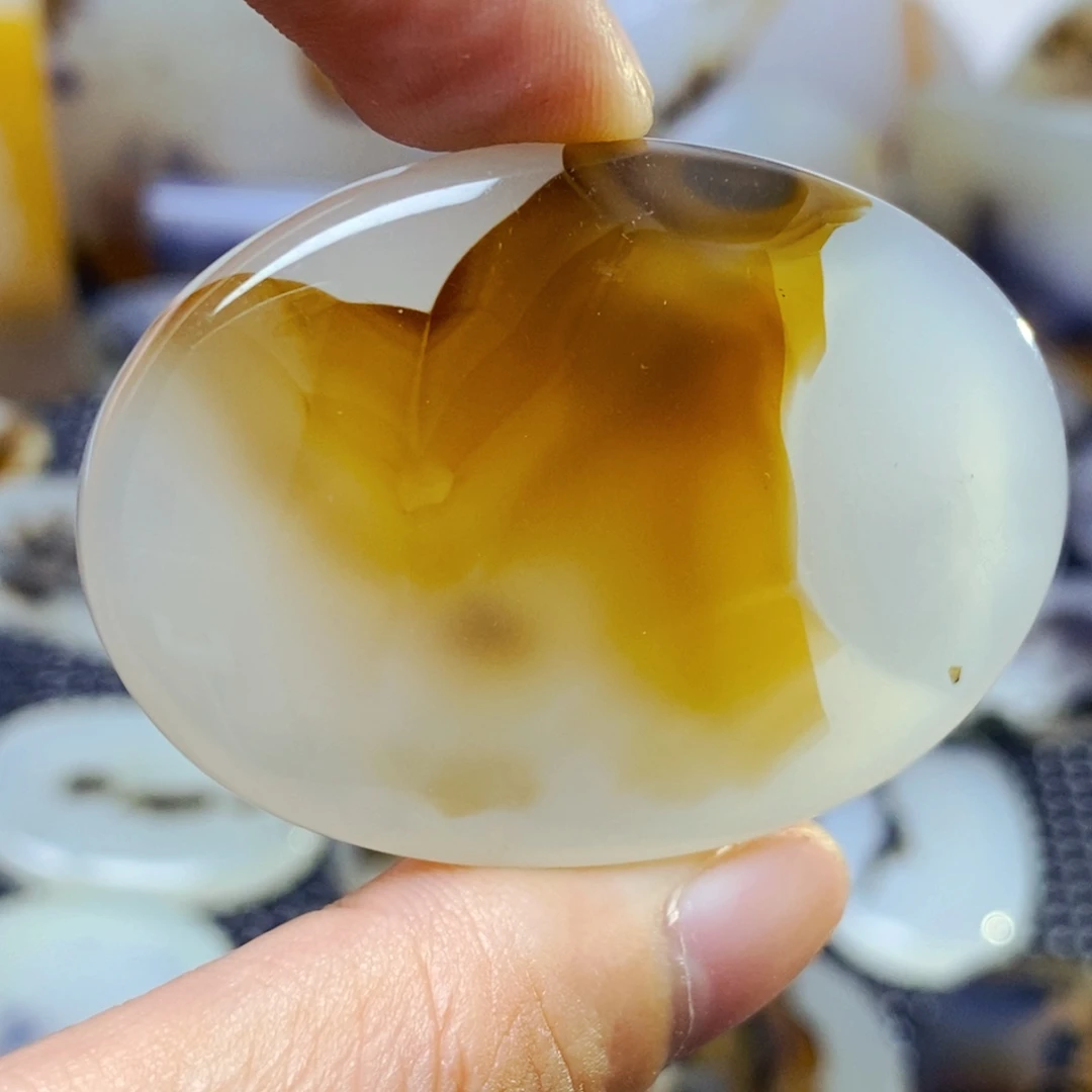 未镶嵌玛瑙/玉髓珠宝奇石