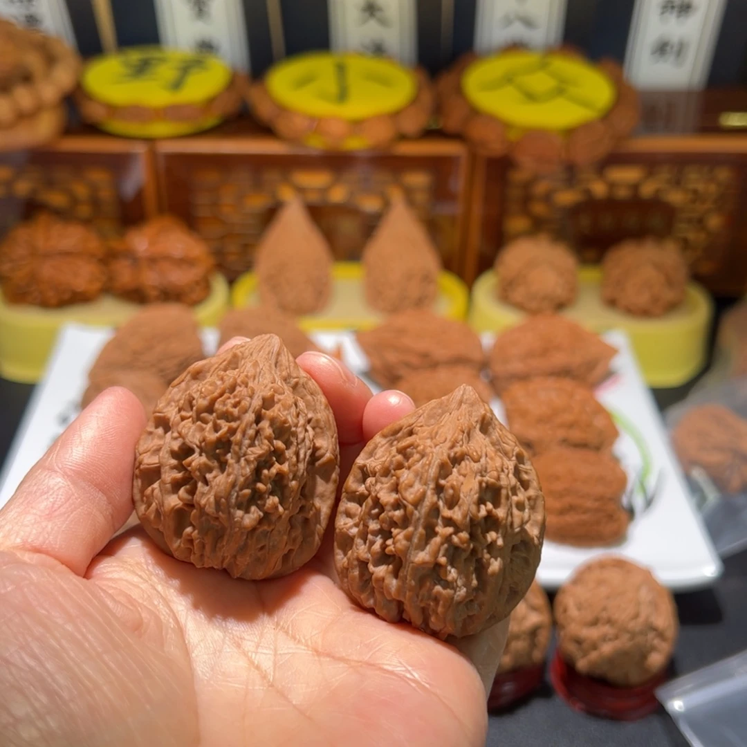 呼***噜把件文玩核桃星虎