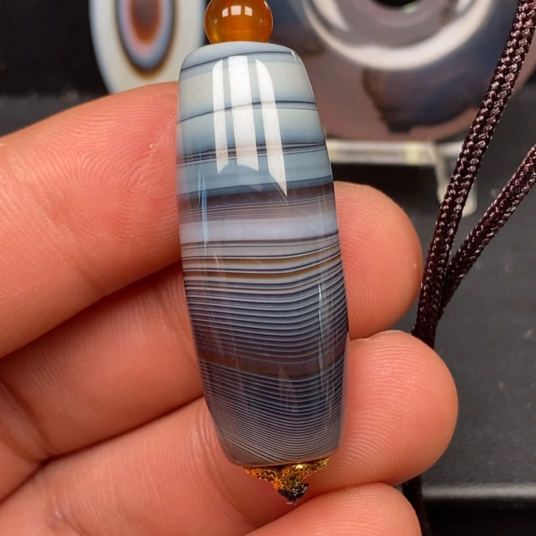 玛瑙/玉髓未镶嵌颈饰挂件