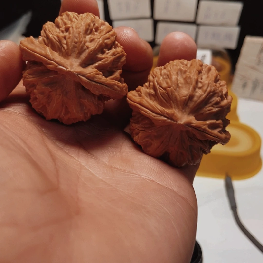 把件文玩核桃青**湫金麒麟