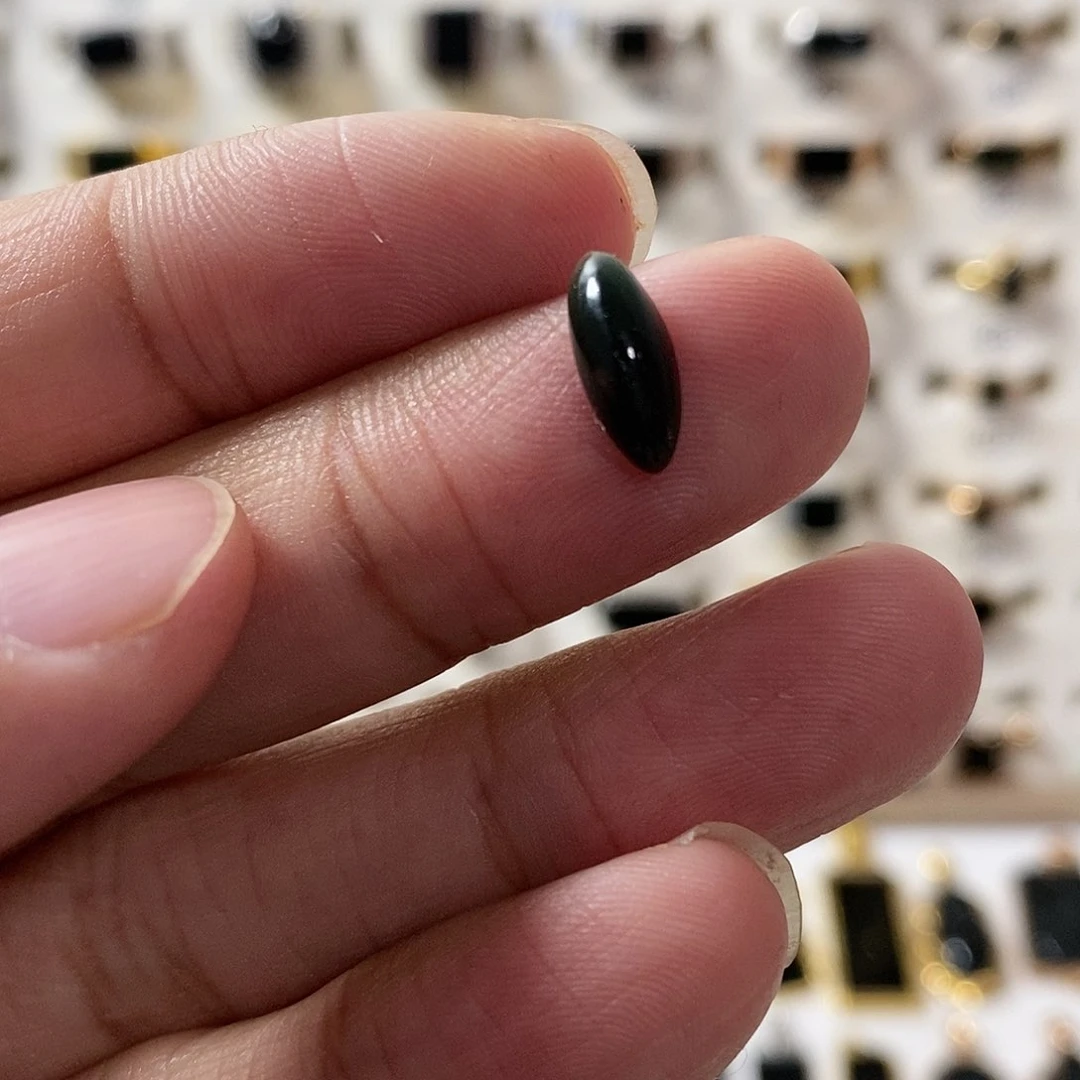 翡翠手链未镶嵌点**伤墨翠