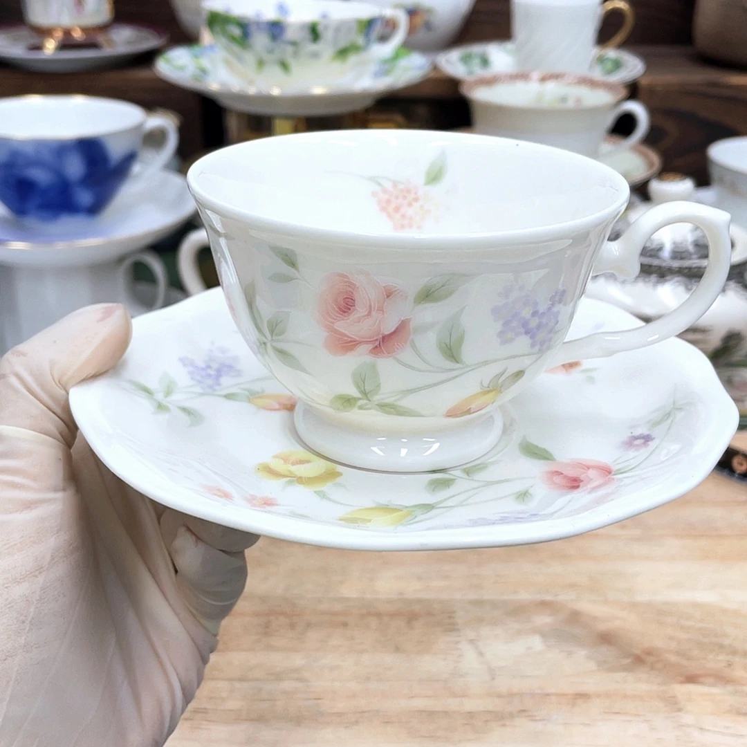 鹿屋家的美丽咖啡杯