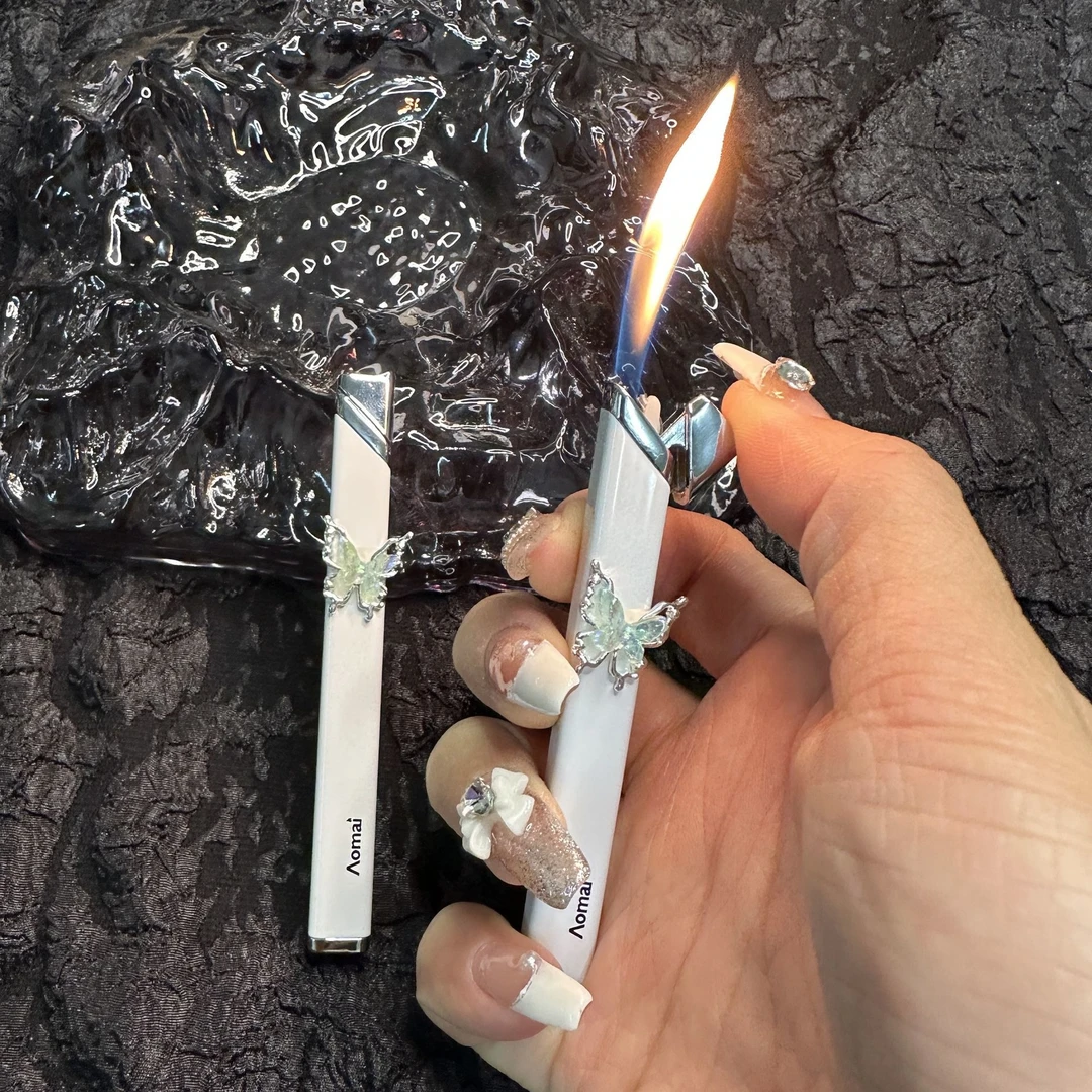 3D蝴蝶花海打火机创意个性高级感轻奢送女友闺蜜礼物潮迷你点火