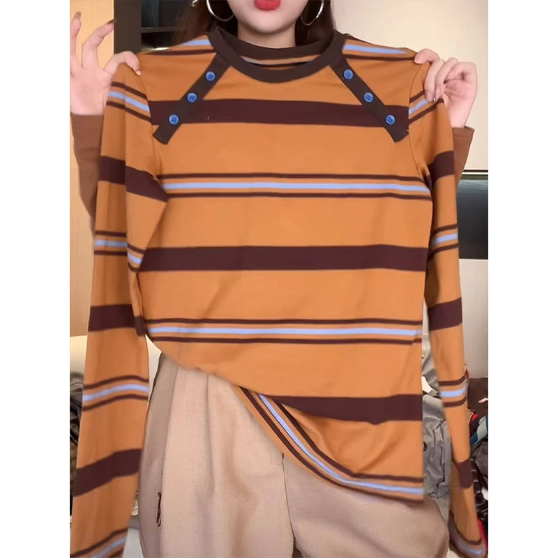 简约时尚纽扣撞色条纹t恤女2025秋冬新款百搭打底衫宽松打底上衣