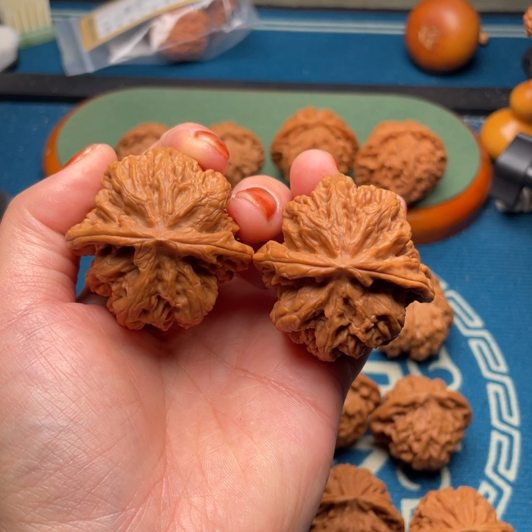 把件文玩核桃43粗筋