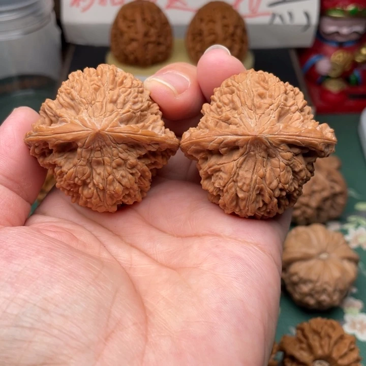 【闪购商品】把件文玩核桃45满天星