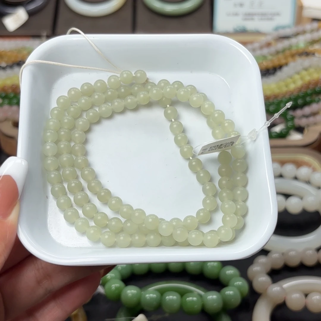 和田玉未镶嵌手串