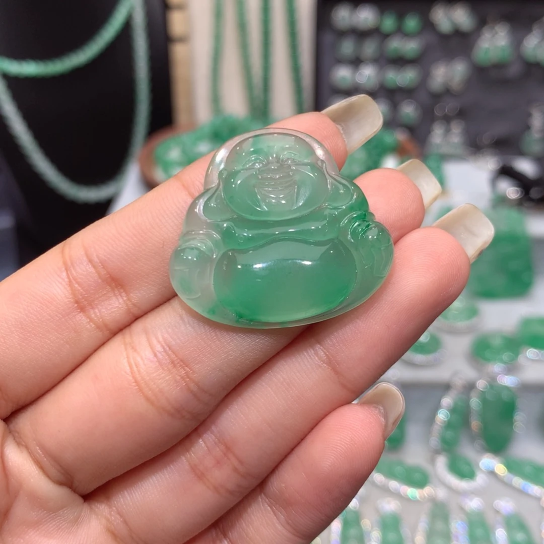 颈饰未镶嵌石英质玉（非洲翠）夭*灵