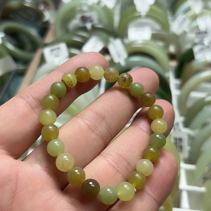 未镶嵌戒指和田玉（糖玉）