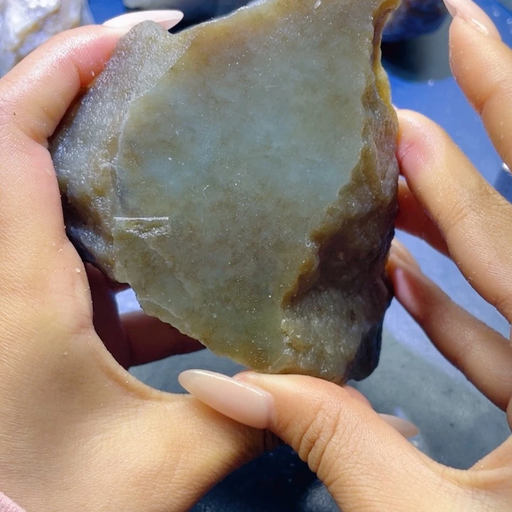 和田玉未镶嵌珠宝半成品