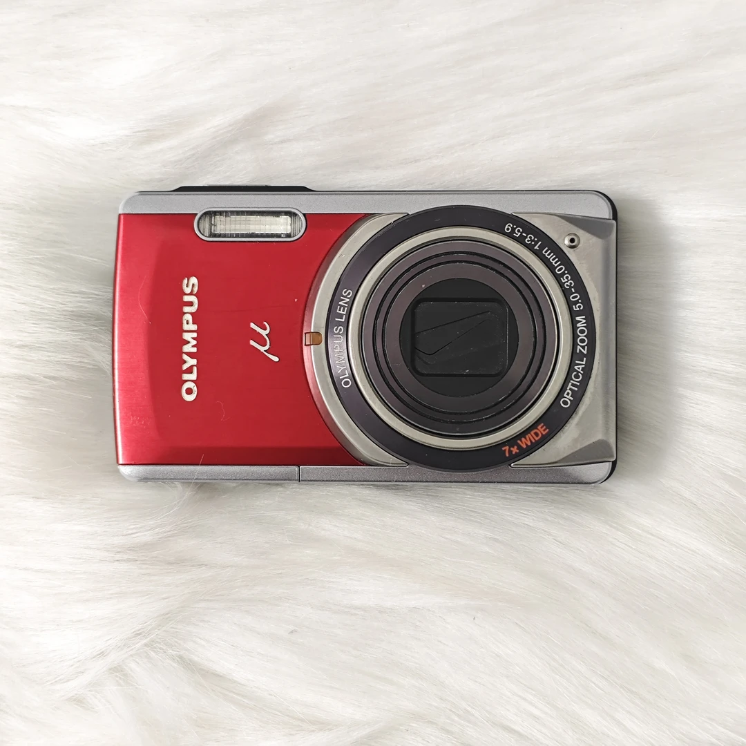 9新 Olympus/奥林巴斯 u7020 红色 出片清晰冷白皮 配件齐全