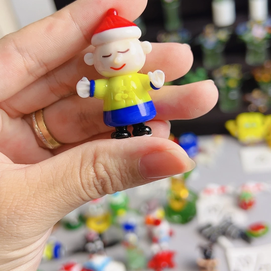 乐***妞有机玻璃一个4cm小侍卫