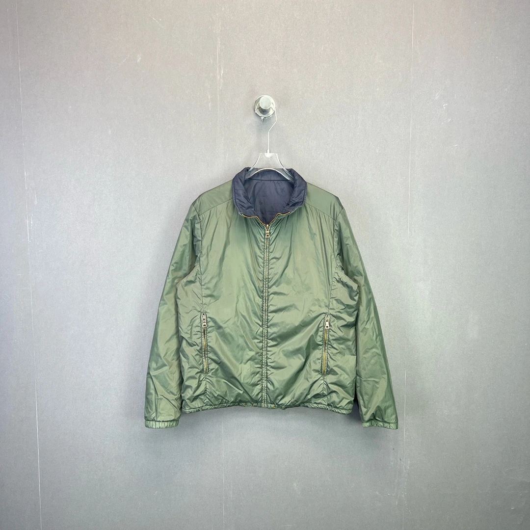 95新 Prada/普拉达 50码/纯色保暖夹克外套/口袋破损/10988442