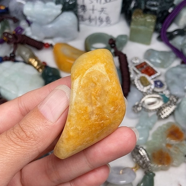 颈饰未镶嵌翡翠翡翠