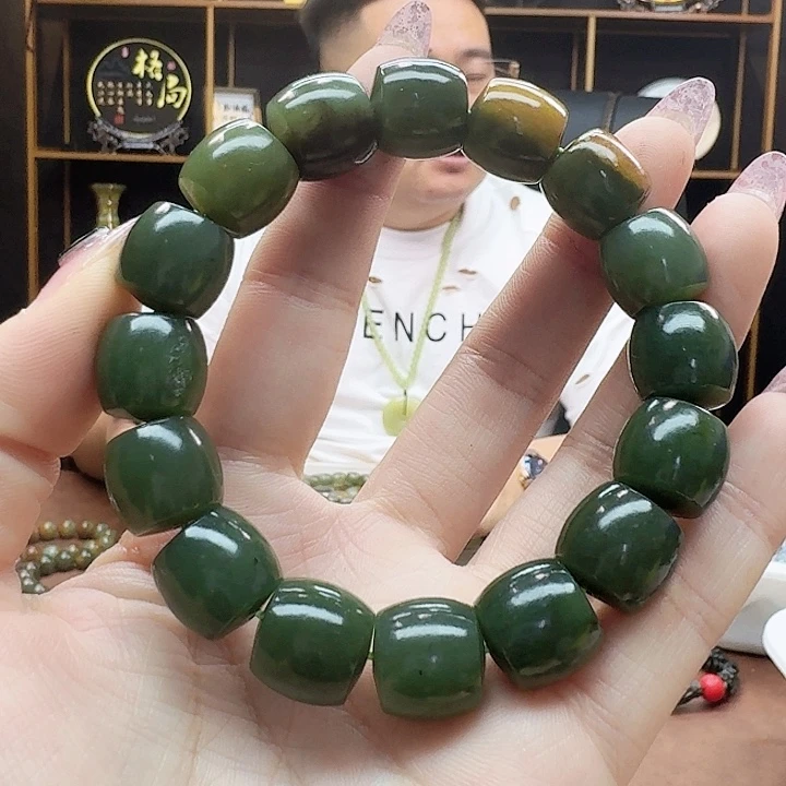 手链未镶嵌透闪石质玉