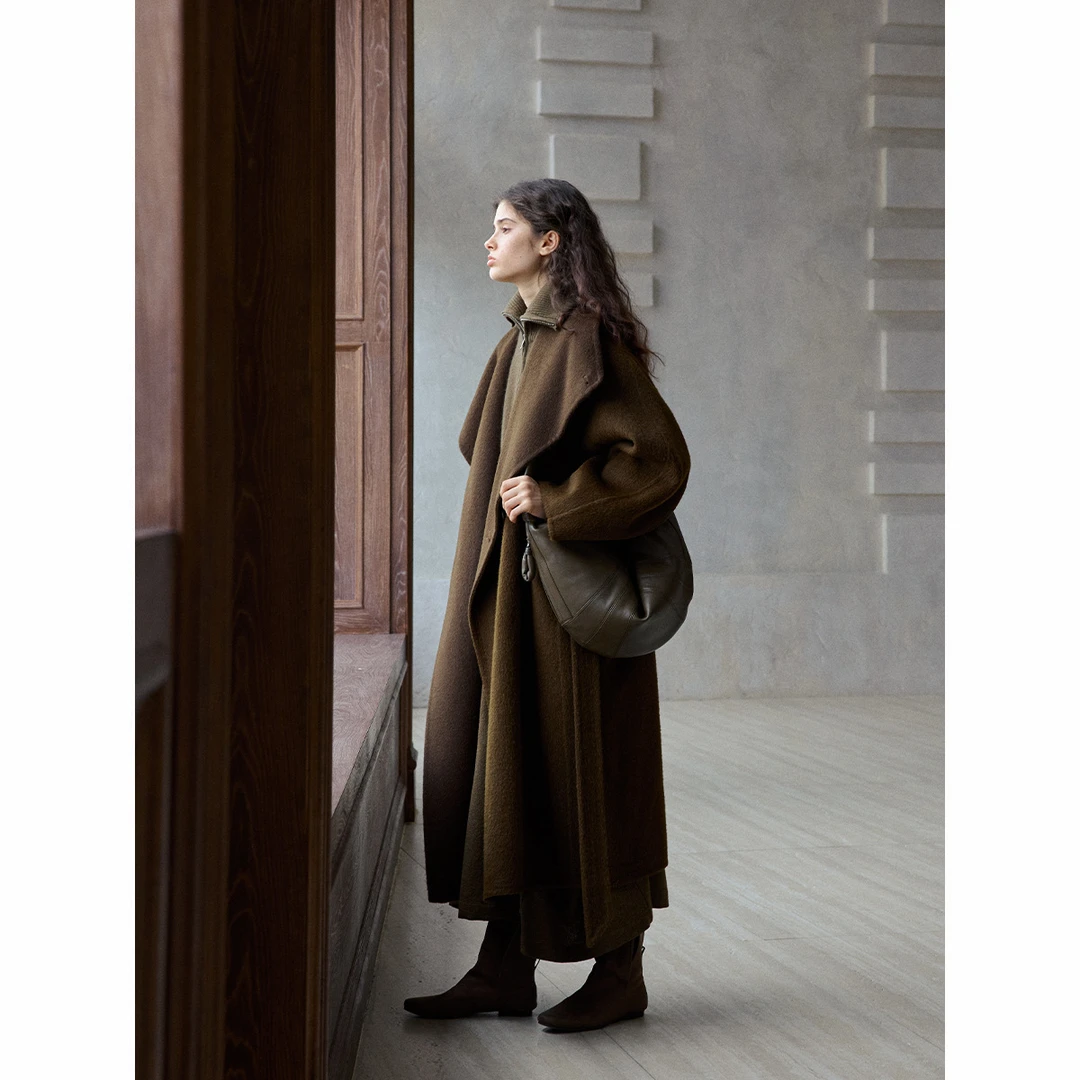 新品开售蚕丝澳毛翻领撞色女士双面呢大衣修身尼外套冬季女款秋冬