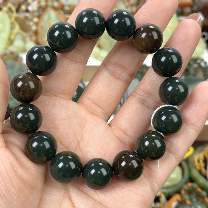 【闪购商品】透闪石质玉手串未镶嵌